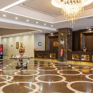 Laleh Park Hotel 2