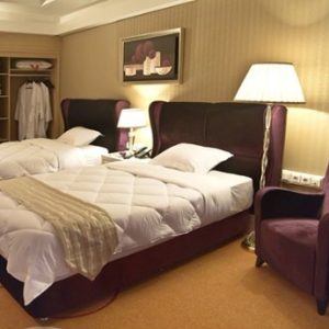 Shiraz Grand Hotel