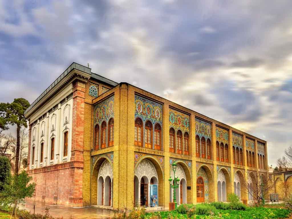 Trip Highlights 24 - Capital of Tehran Trip golestan palace 1-2