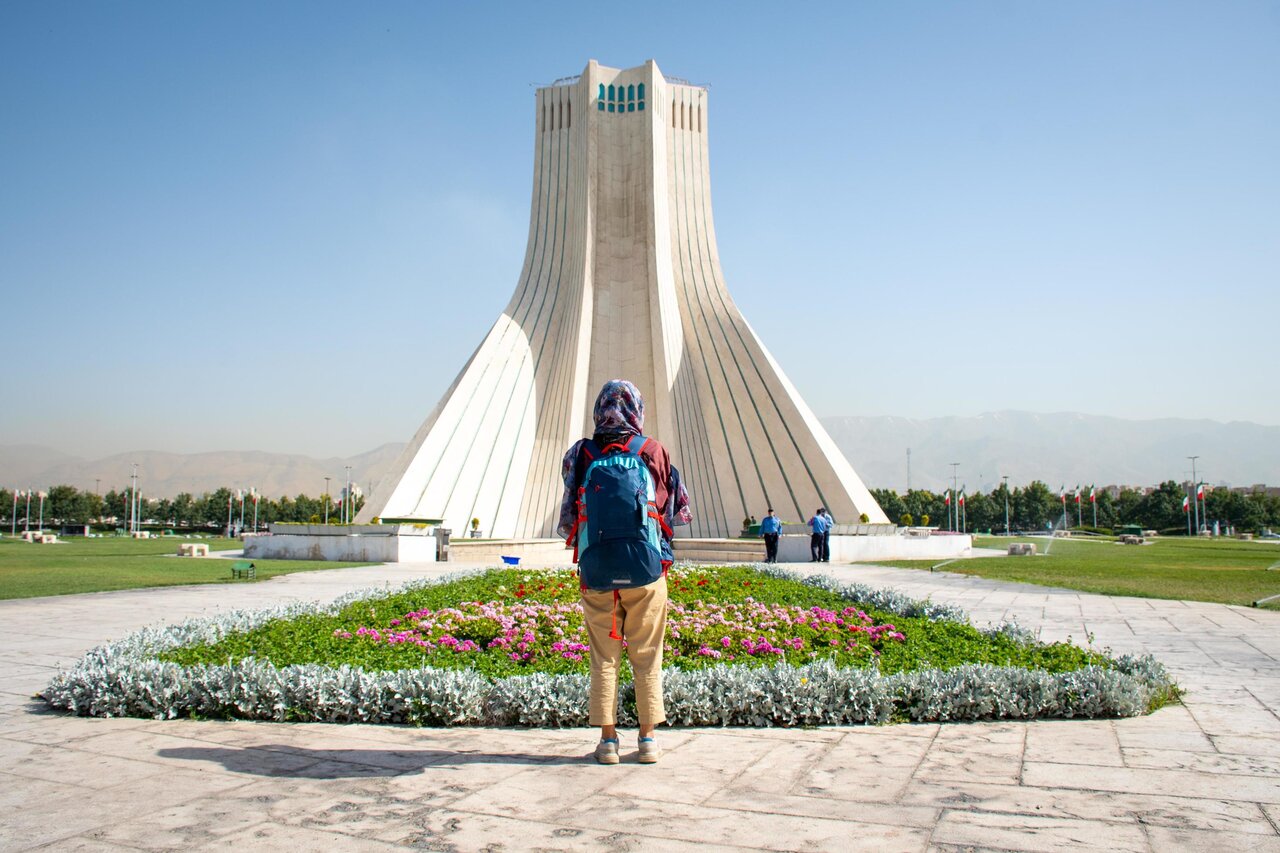 Alam Kuh Damavand travel package & Trekking in Iran on Alamut tehran 9-2